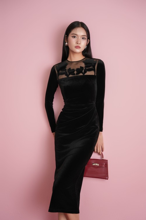 Sixdo Black Velvet Pencil Dress